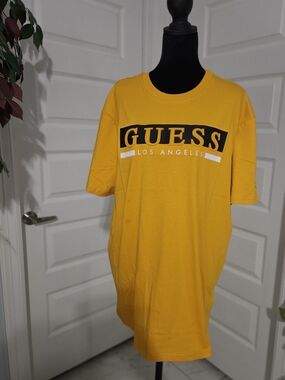 Guess Men’s Yellow Logo Crewneck Short Sleeve Tee